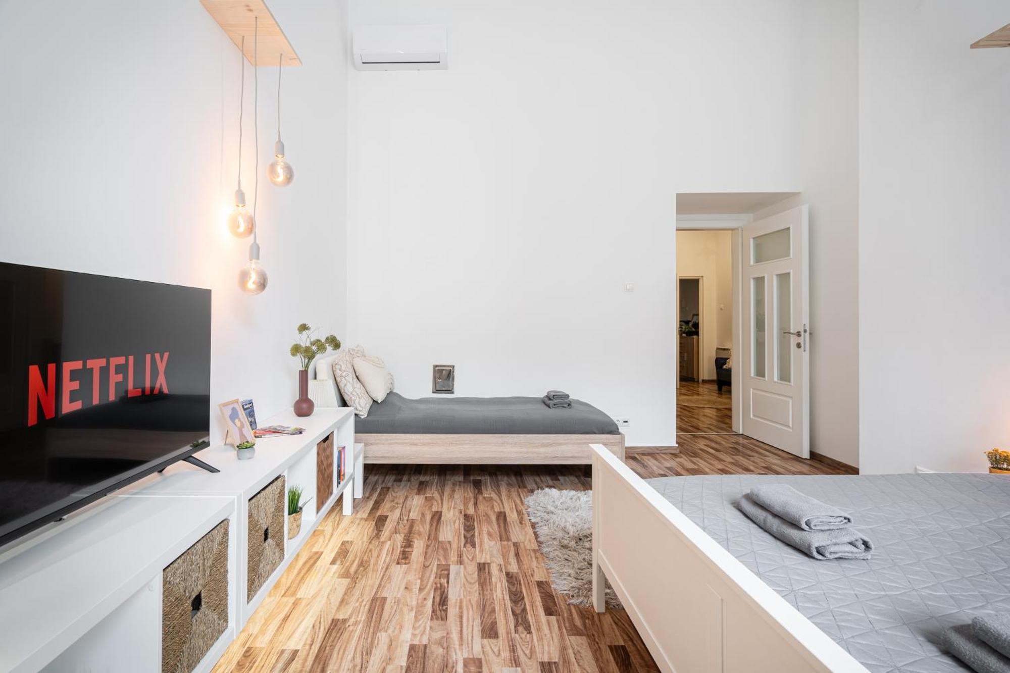 Evergreen Downtown Apartment Budapest